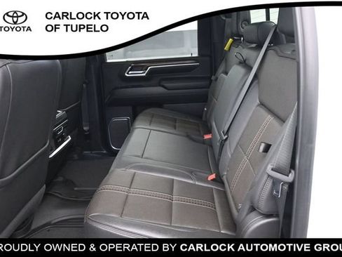 Used 2025 Chevrolet Silverado 2500 High Country w/ High Country Premium Package AWD/4WD image 30