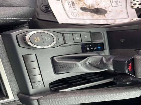 Used 2024 Toyota Tacoma TRD Sport w/ TRD Sport Upgrade Package image 24