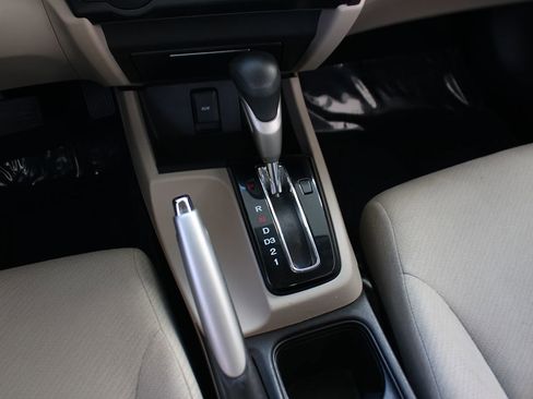 Used 2013 Honda Civic Natural Gas image 22