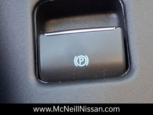 Used 2025 Ford Mustang GT image 27