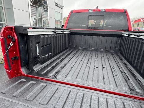 New 2026 RAM 1500 Big Horn AWD/4WD image 10