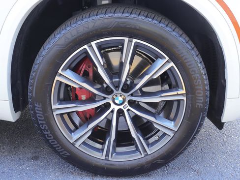 Used 2025 BMW X5 sDrive40i w/ M Sport Package image 43