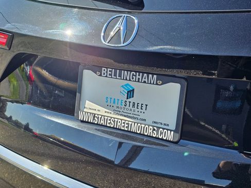 Used 2024 Acura MDX SH-AWD w/ Technology Package image 14