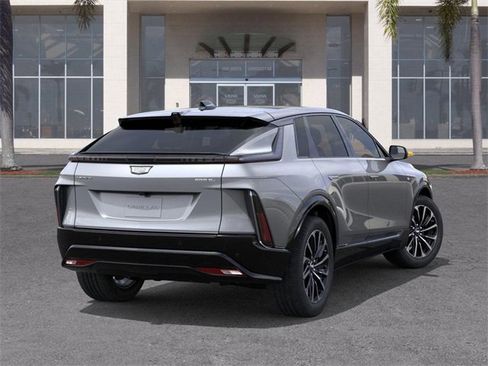 New 2026 Cadillac Lyriq Sport image 4