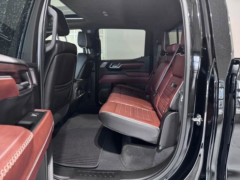 Certified 2023 GMC Sierra 1500 Denali Ultimate image 12