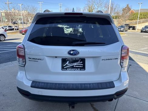 Used 2018 Subaru Forester 2.5i Touring image 6