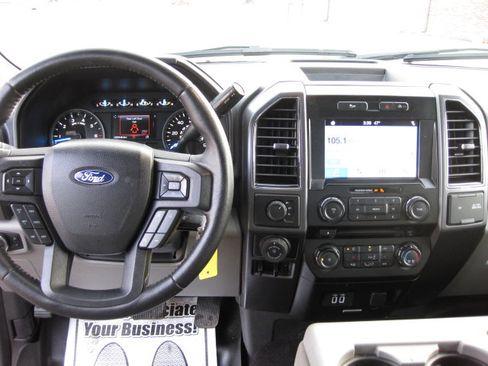 Used 2017 Ford F150 XLT w/ Equipment Group 302A Luxury image 13