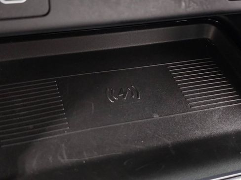 Certified 2025 Land Rover Discovery Sport S image 35