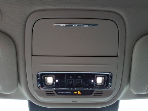 Certified 2023 Lincoln Aviator Reserve w/ Class IV Trailer Tow Package AWD/4WD image 22