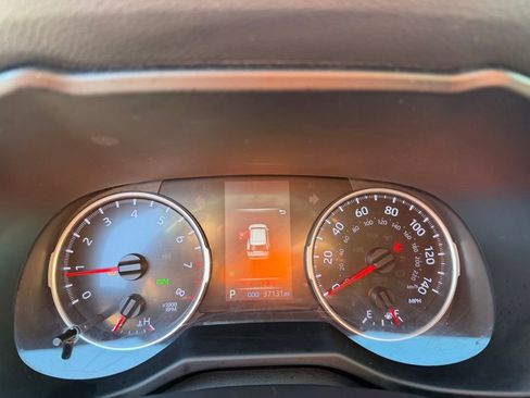 Used 2020 Toyota RAV4 LE w/ All Weather Liner Package image 16