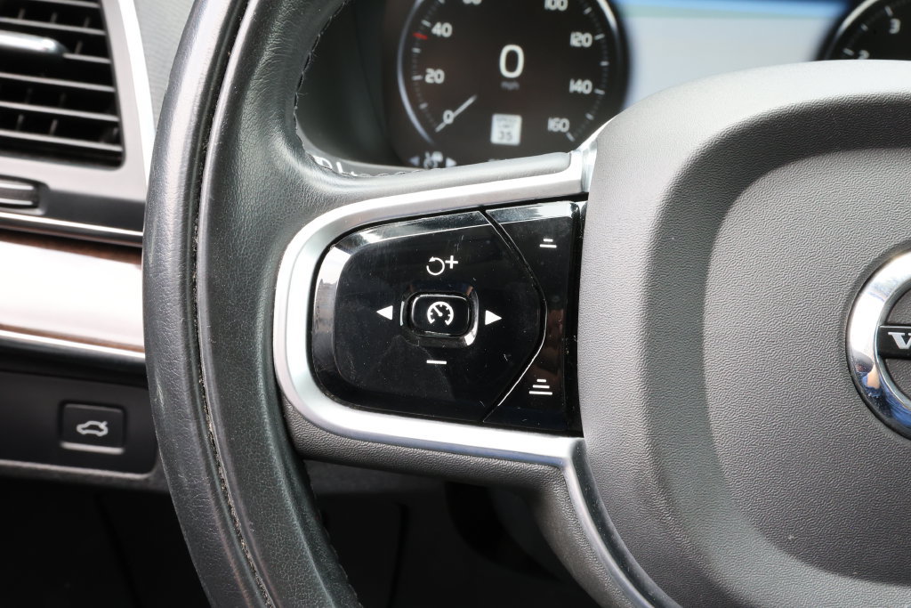 Used 2019 Volvo XC90 T6 Momentum w/ Advanced Package AWD/4WD image 19