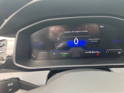 Used 2025 Volkswagen Jetta SE image 39