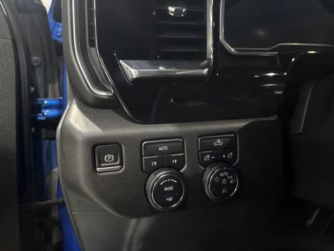 Used 2023 Chevrolet Silverado 1500 RST w/ Rally Edition AWD/4WD image 16