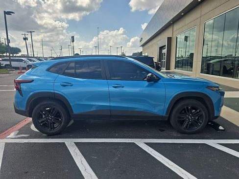 Used 2025 Chevrolet Trax ACTIV w/ Driver Confidence Package FWD image 5