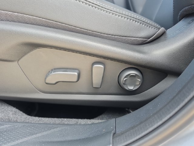 New 2026 Subaru Outback Touring AWD/4WD image 15