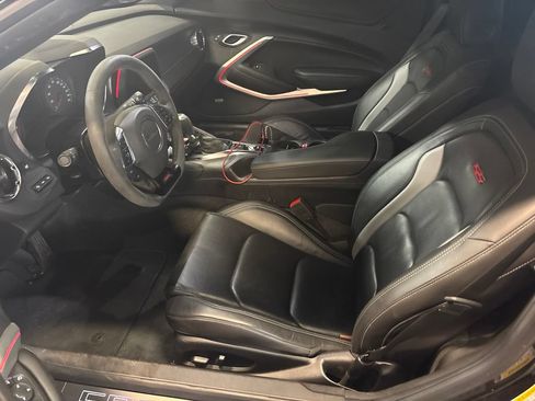 Used 2024 Chevrolet Camaro SS RWD image 5