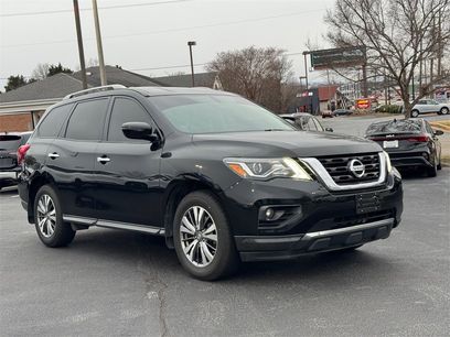 Used 2018 Nissan Pathfinder SV