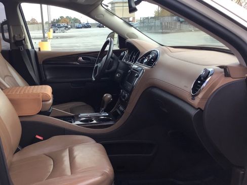 Used 2013 Buick Enclave Premium image 4