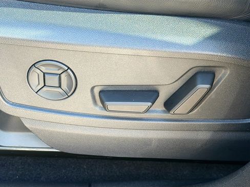 Certified 2025 Audi Q5 Prestige AWD/4WD image 24