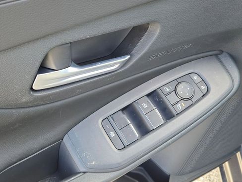 Used 2026 Nissan Sentra SV w/ Floor Mat Package image 18