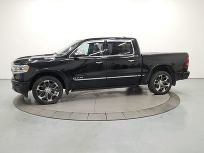 Used 2022 RAM 1500 Limited w/ Body-Colour Bumper Group