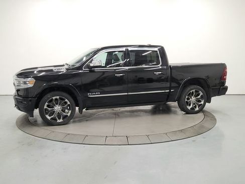 Used 2022 RAM 1500 Limited w/ Body-Colour Bumper Group AWD/4WD image 4