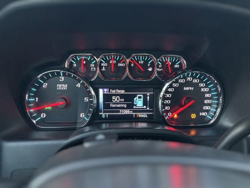 Used 2018 Chevrolet Silverado 1500 LT w/ All Star Edition image 16