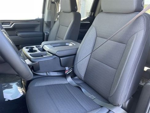 New 2026 Chevrolet Silverado 1500 LT image 3