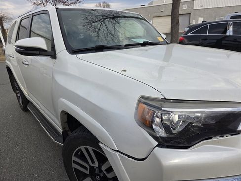 Used 2016 Toyota 4Runner Limited image 9