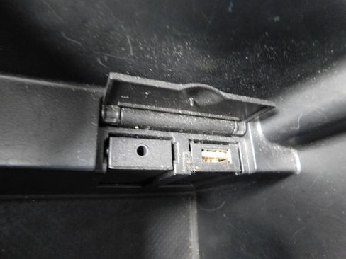 Used 2014 Chevrolet Cruze LS image 15