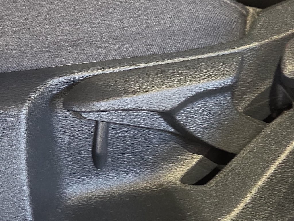 Used 2025 Toyota Camry LE FWD image 19