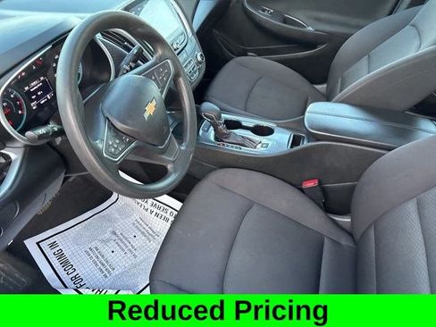 Used 2024 Chevrolet Malibu LT FWD image 11