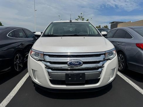 Used 2014 Ford Edge Limited w/ Driver Entry Package FWD image 2