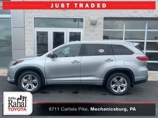 Certified 2018 Toyota Highlander Limited image 1