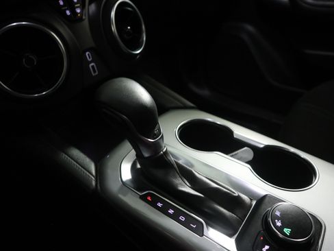 Used 2022 Chevrolet Blazer LT image 27