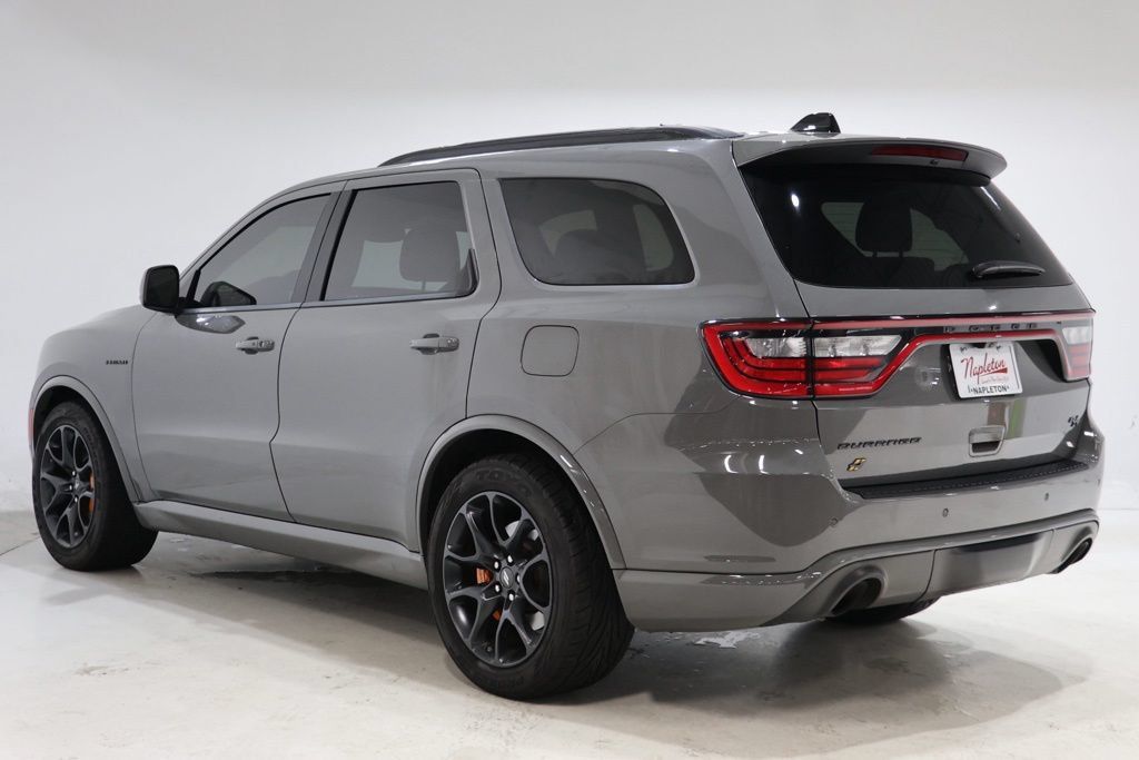 Used 2023 Dodge Durango R/T w/ Hemi Orange Plus Package AWD/4WD image 6