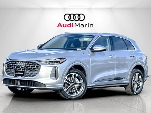 New 2025 Audi Q5 Premium image 1