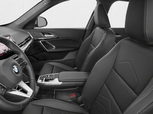 New 2026 BMW X1 xDrive28i w/ Convenience Package AWD/4WD image 6