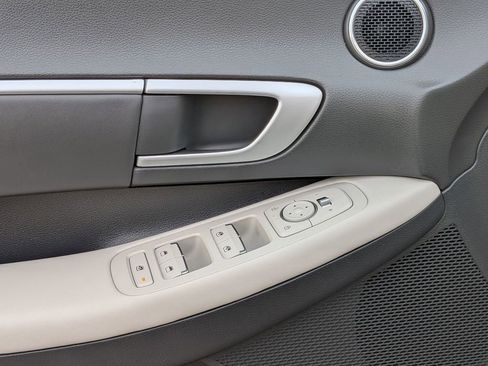 Used 2025 Hyundai Sonata SEL image 11