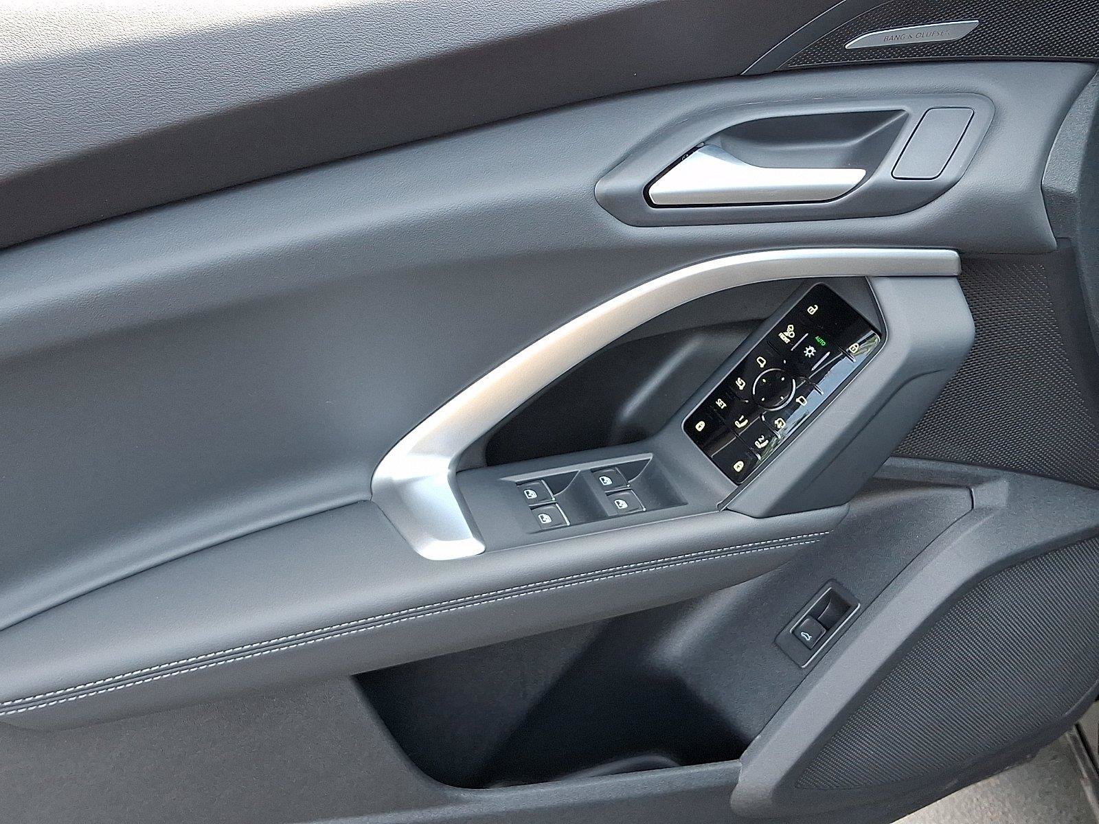 New 2026 Audi Q5 Premium AWD/4WD image 10