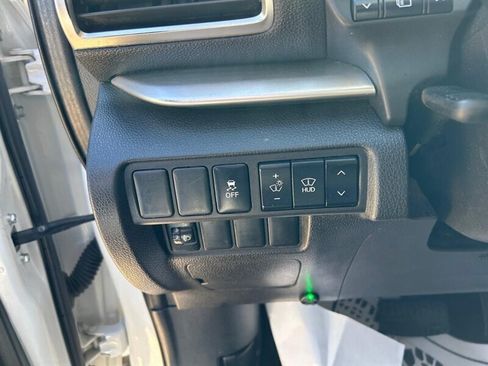 Used 2019 Mitsubishi Eclipse Cross SE AWD/4WD image 29