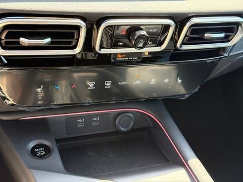 New 2026 Nissan Sentra SV w/ SV Convenience Package FWD image 25