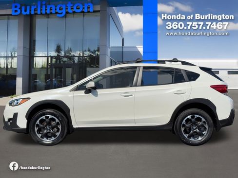 Used 2023 Subaru Crosstrek 2.0i Premium AWD/4WD image 3