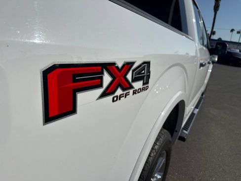 Used 2018 Ford F150 Lariat w/ Equipment Group 502A Luxury AWD/4WD image 6