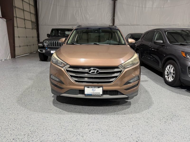 Used 2017 Hyundai Tucson Limited w/ Limited Ultimate Package 03 FWD image 12