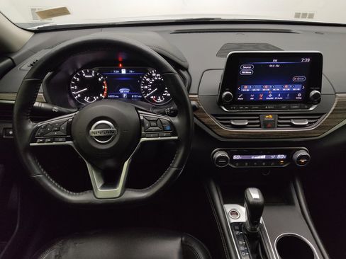 Used 2019 Nissan Altima 2.5 SL FWD image 22