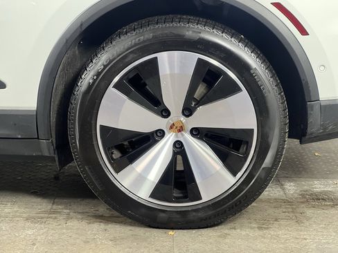 Certified 2024 Porsche Macan 4 Electric image 14