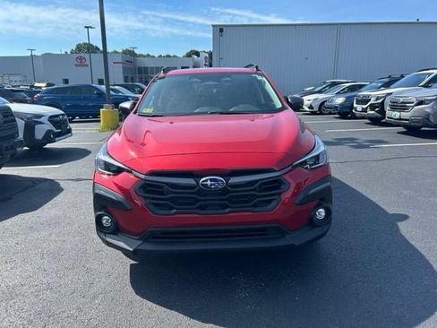 Used 2025 Subaru Crosstrek 2.5i Limited AWD/4WD image 2