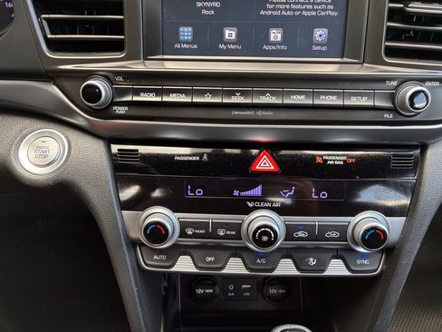 Used 2020 Hyundai Elantra Value Edition w/ Cargo Package (C1) FWD image 29