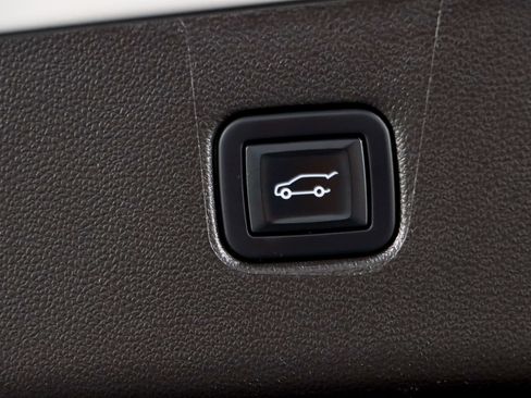 Used 2023 Chevrolet Blazer RS w/ Driver Confidence II Package image 32